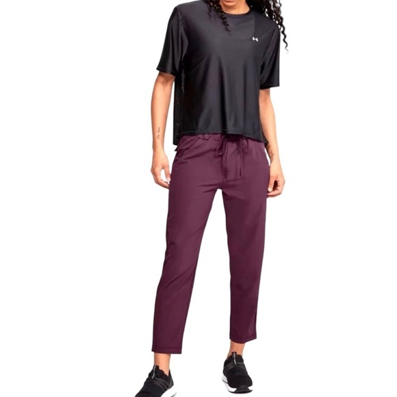 Under Armour Woven Ankle Crop Lightweight Pants, Size Small Magenta 1329473 - Picture 11 of 11